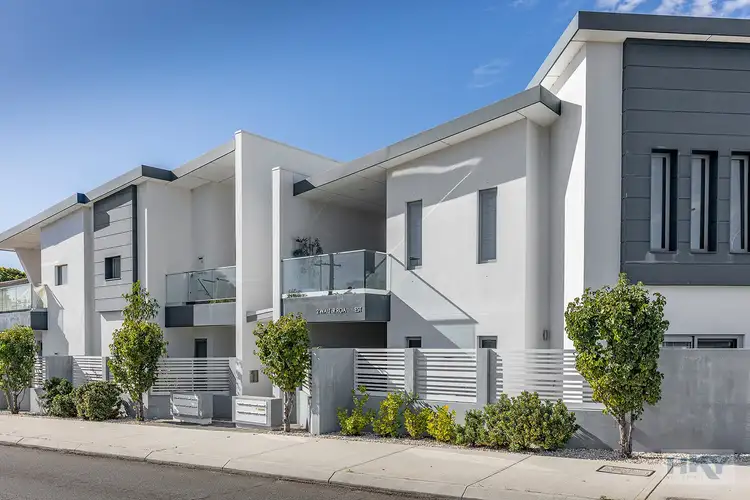 14/2 Walter Road West, Inglewood WA 6052