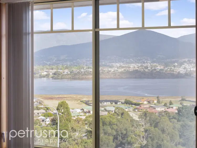 39 Grevillea Avenue, Old Beach TAS 7017