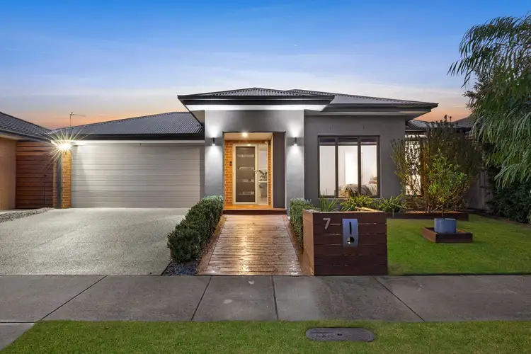 7 Sandvue Street, Armstrong Creek VIC 3217
