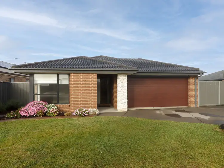 84 Hobson Street, Stratford VIC 3862