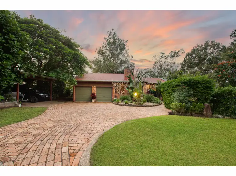 82 Leichhardt Crescent, Barellan Point QLD 4306