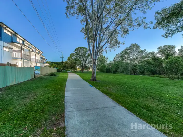Third view of Homely townhouse listing, 5/69-71 Reinhold Crescent, Chermside QLD 4032