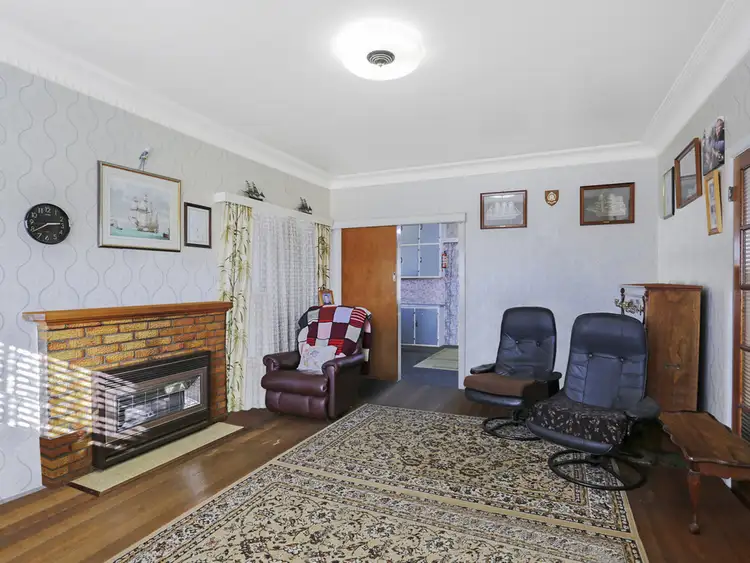 Third view of Homely house listing, 3 Gordon Court, Warrnambool VIC 3280