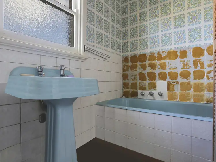 Sixth view of Homely house listing, 3 Gordon Court, Warrnambool VIC 3280