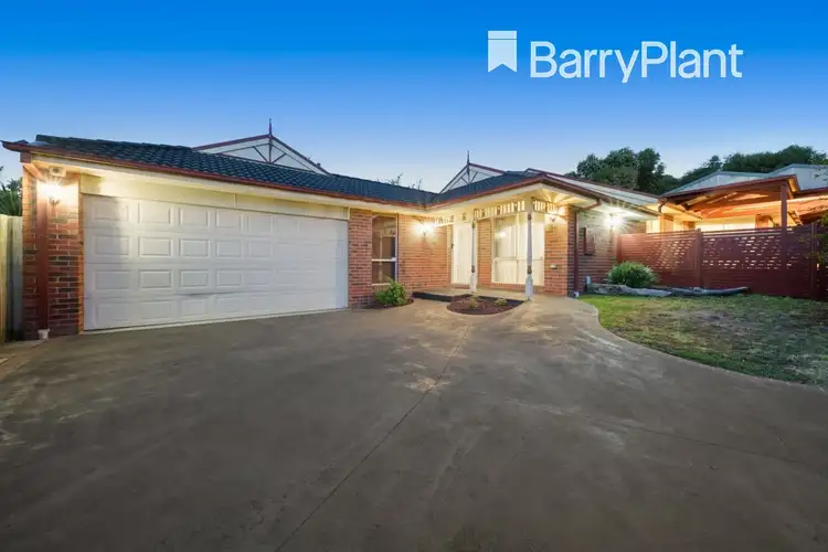 18 Jarrah Court, Pakenham VIC 3810