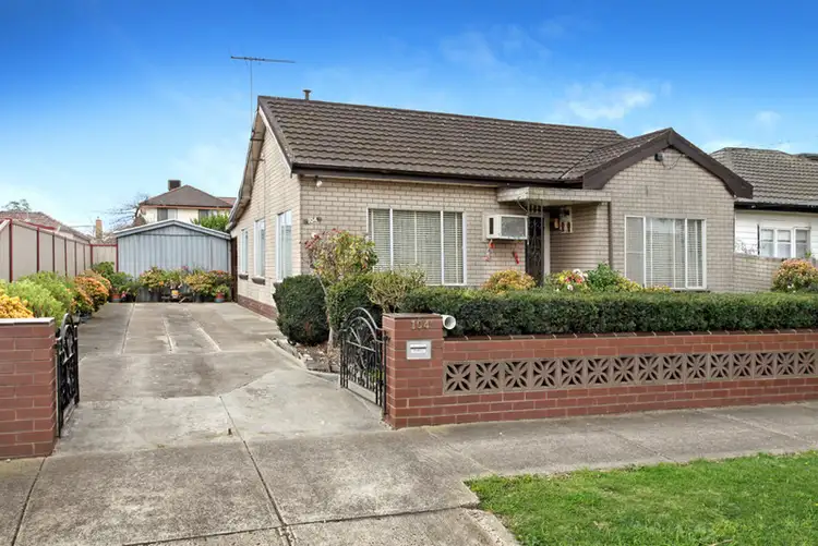 104 McLaughlin Street, Ardeer VIC 3022