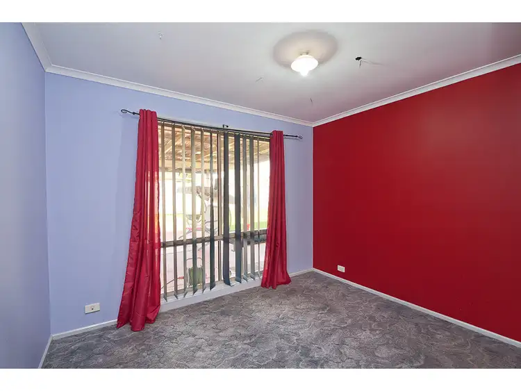 Sixth view of Homely house listing, 10 Darri Drive, Springdale Heights NSW 2641