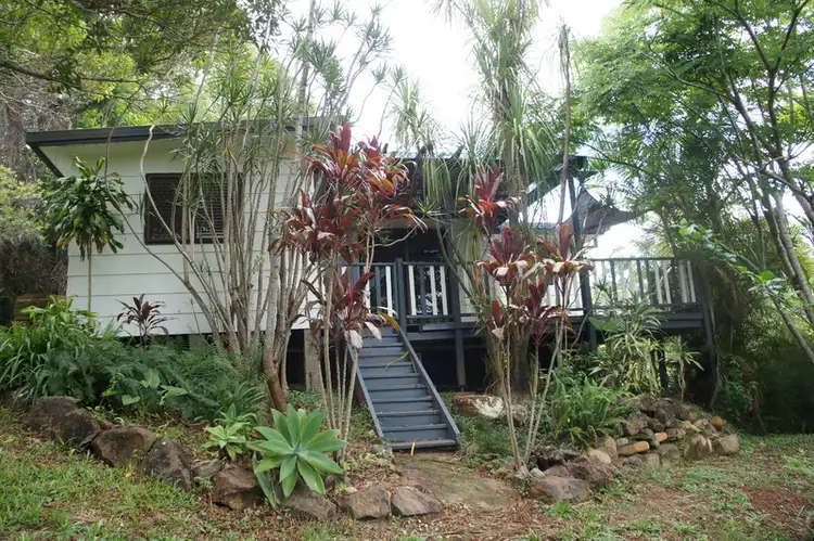 3 Marshall Street, Uki NSW 2484