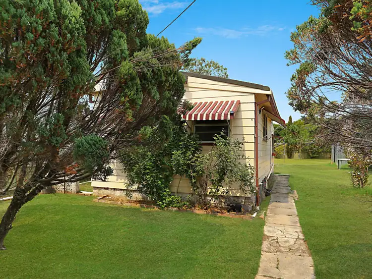 2 Colliery Street, Aberdare NSW 2325