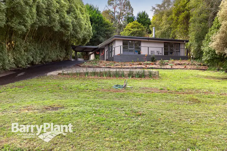 18 Fairway Road, Emerald VIC 3782
