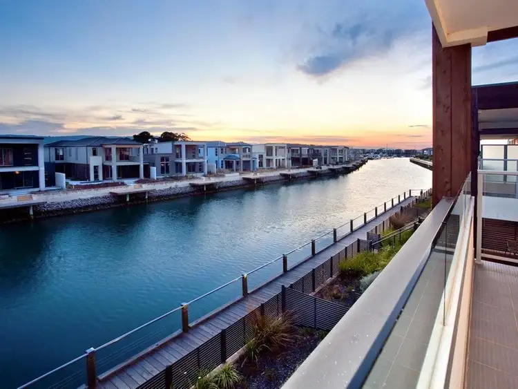 A206/83 Spinnaker Terrace, Safety Beach VIC 3936
