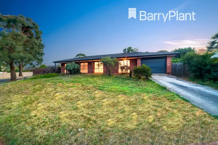 27 Calway Street, Drouin VIC 3818