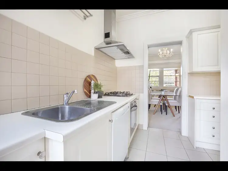 Fourth view of Homely apartment listing, 5/562 Toorak Road, Toorak VIC 3142