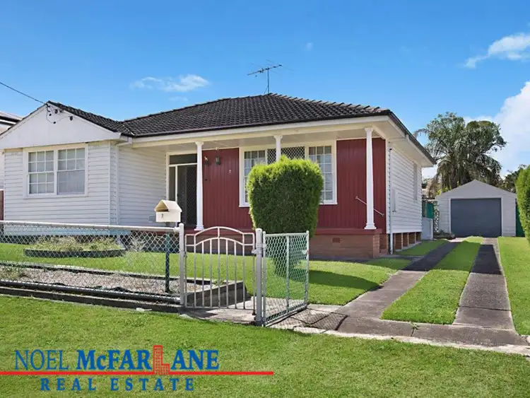 7 Lindley Street, Edgeworth NSW 2285