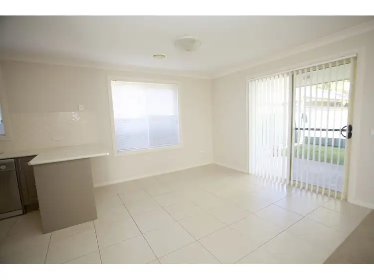 Sixth view of Homely villa listing, 3/75 Stanley Street, Bathurst NSW 2795