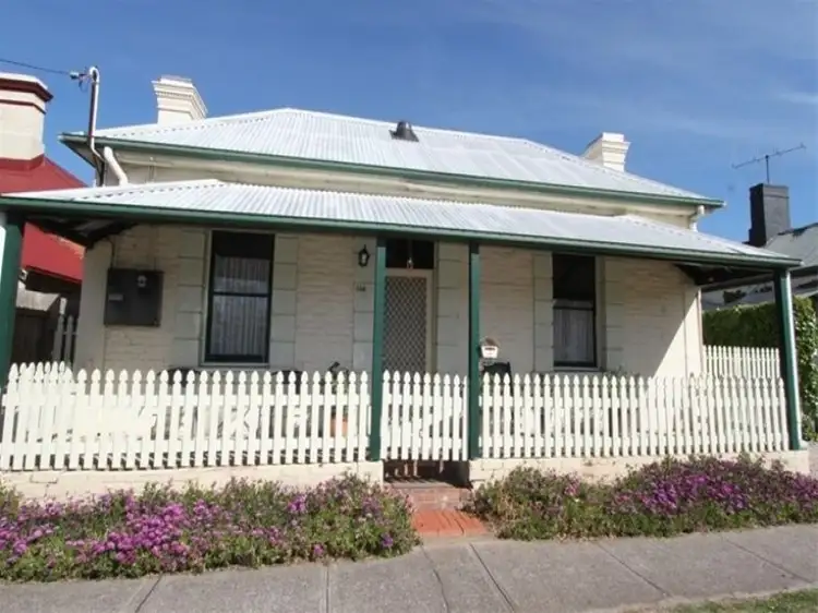 166 Stewart Street, Bathurst NSW 2795