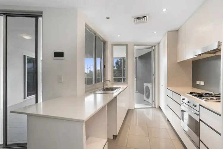 Fifth view of Homely apartment listing, 10/8 Dunmore Terrace, Auchenflower QLD 4066