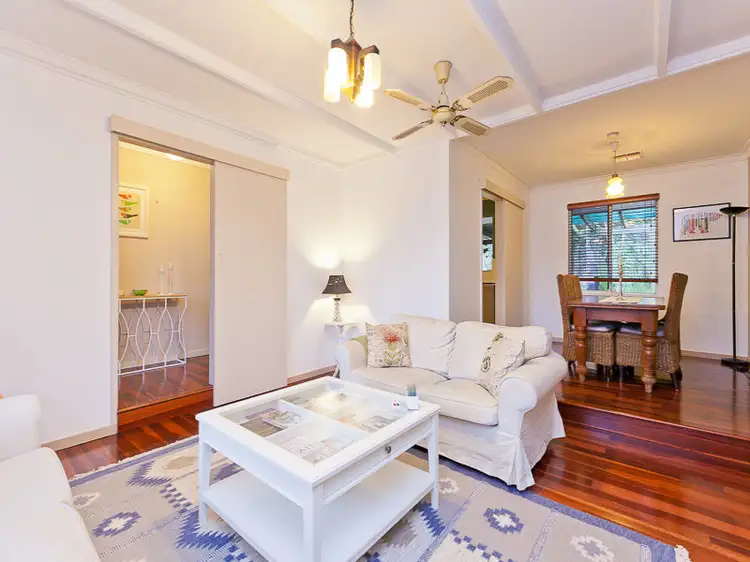 12 Bursaria Crescent, Ferndale WA 6148