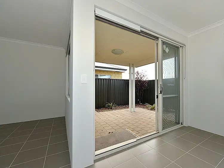 Fourth view of Homely house listing, 10 Ambit Way, Aveley WA 6069