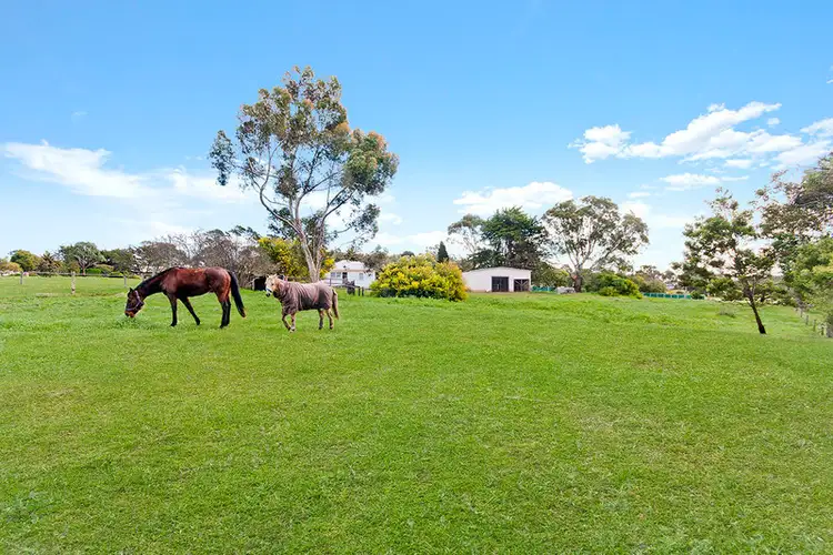 Fifth view of Homely house listing, 11 Beath Street, Hamilton VIC 3300
