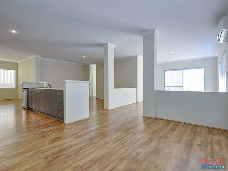 Sixth view of Homely house listing, 6 Denham Way, Ridgewood WA 6030