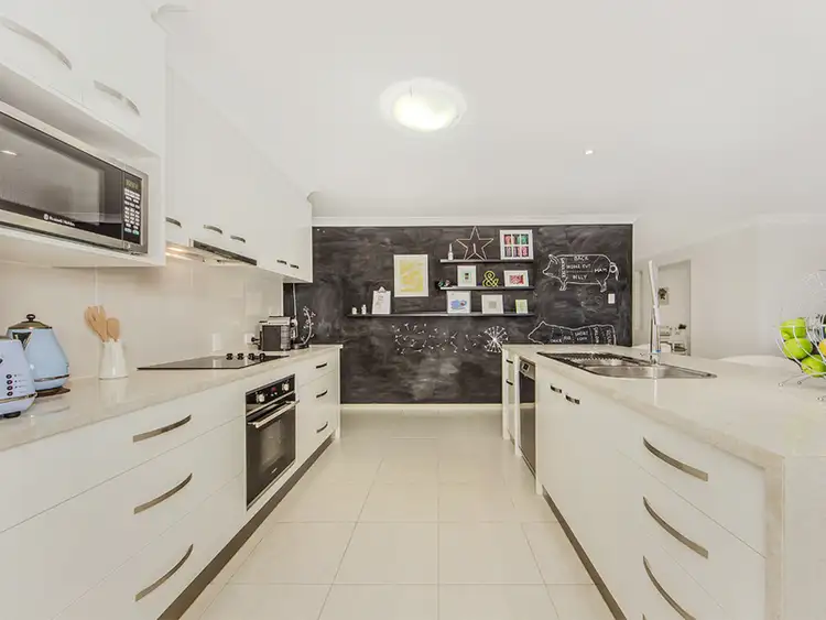 40 Lilley Terrace, Chuwar QLD 4306