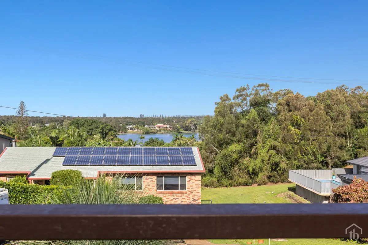 Main view of Homely semi-detached listing, 2/5 Uniacke Drive, Banora Point NSW 2486