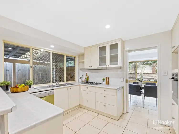 Fifth view of Homely house listing, 17 Commoron Crescent, Runcorn QLD 4113