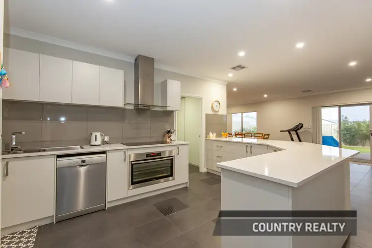 Second view of Homely house listing, 8 Oakover Place, Northam WA 6401