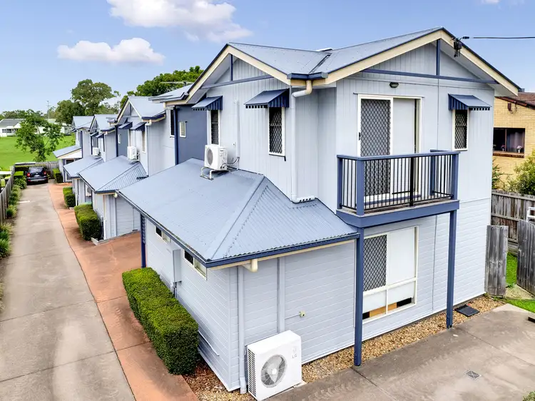 1/15 River Street, Petrie QLD 4502