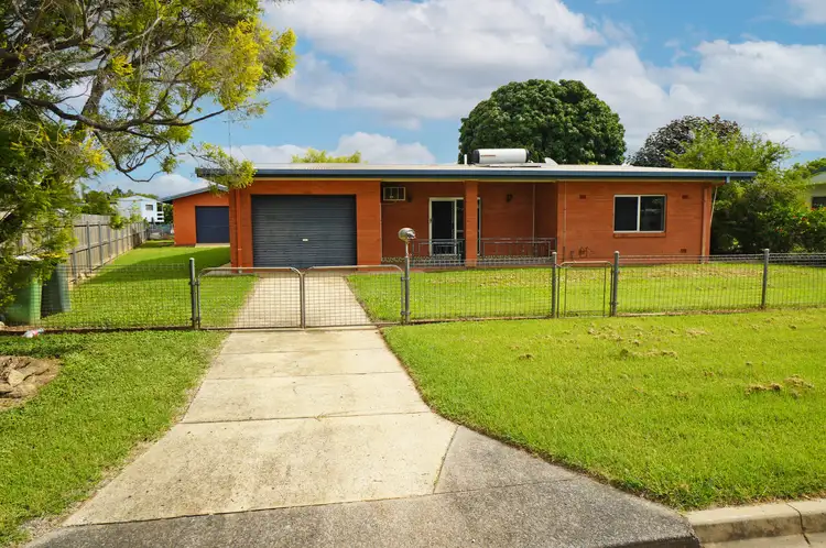 6 Foulis Street, Mareeba QLD 4880