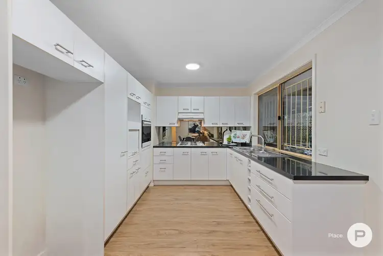 Sixth view of Homely house listing, 25 Bassett Street, Holland Park QLD 4121