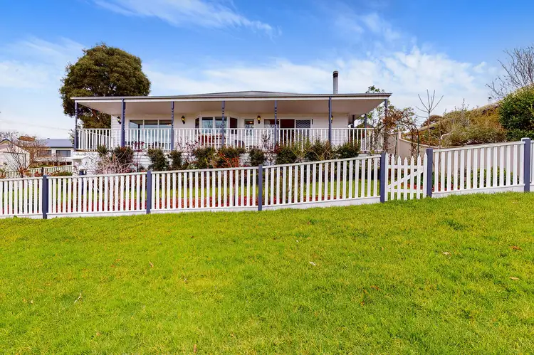 9 Sayle Street, Yarra Glen VIC 3775
