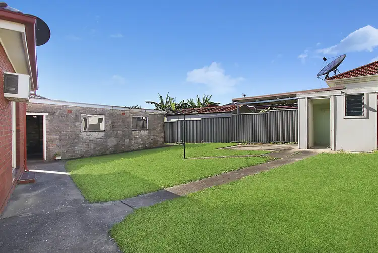 Fourth view of Homely house listing, 3 Dunkley Street, Smithfield NSW 2164