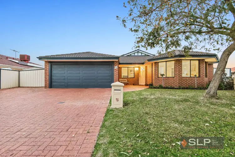 5 Chatham Pass, Carramar WA 6031