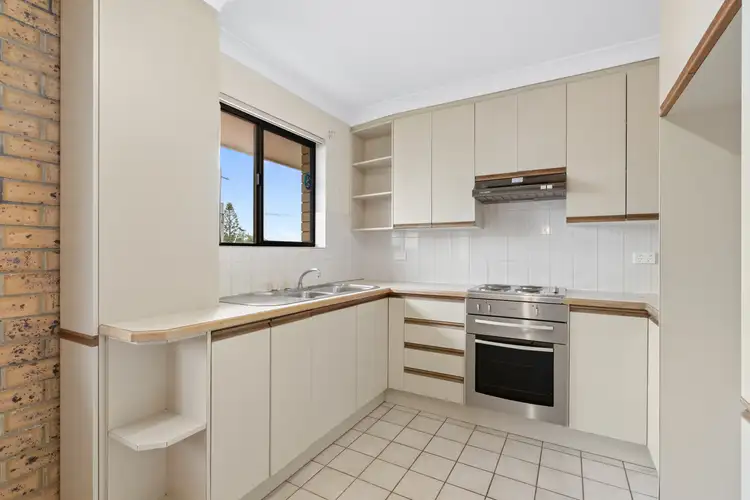 Sixth view of Homely unit listing, 7/176-178 Hornibrook Esplanade, Clontarf QLD 4019
