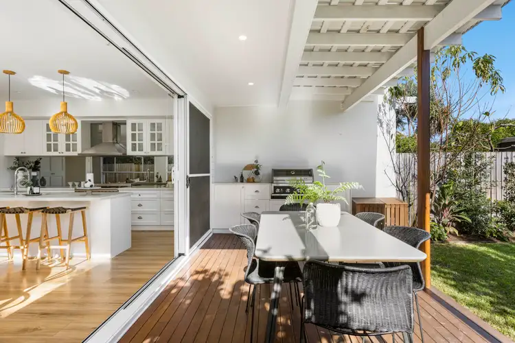 Main view of Homely house listing, 2/58 Albion Avenue, Miami QLD 4220