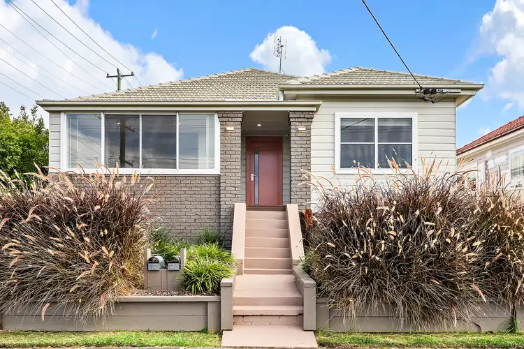 17 Devon Street, Wallsend NSW 2287