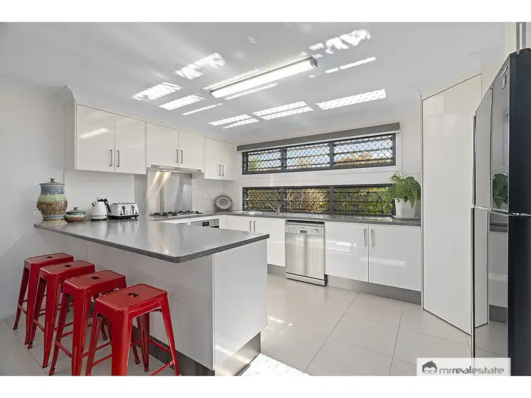 Fourth view of Homely house listing, 8 Samuel Place, Rockyview QLD 4701