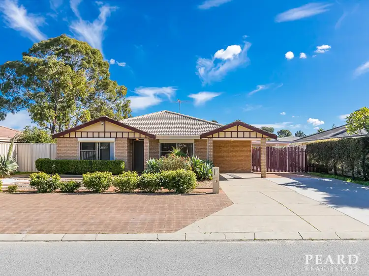 9 Dennell Court, Marangaroo WA 6064