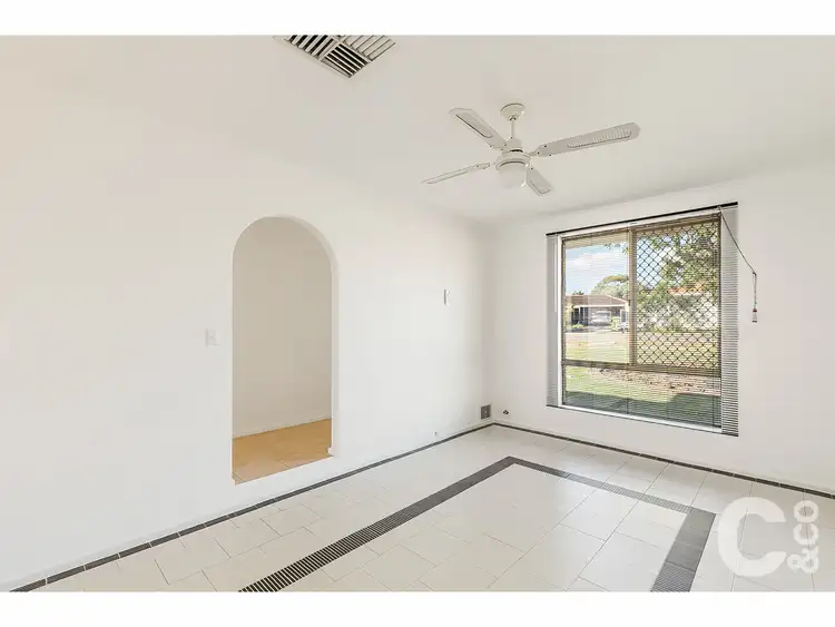 Fifth view of Homely house listing, 2/26 Mandfield Way, Parmelia WA 6167