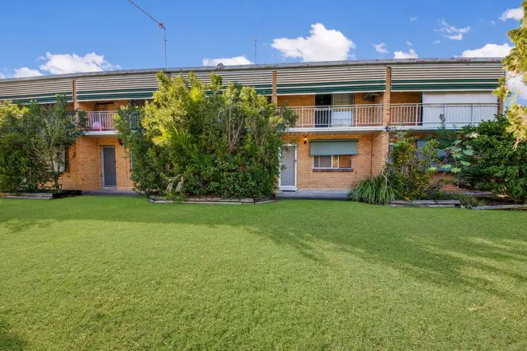 2/4 Lamington Drive, South Gladstone QLD 4680