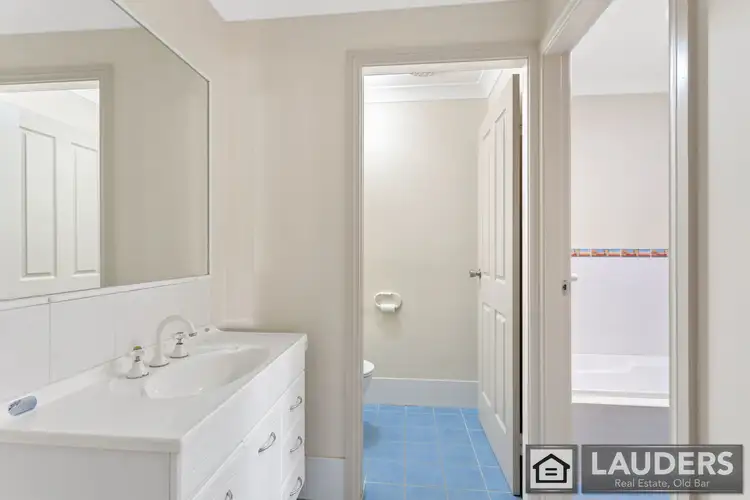 Third view of Homely semi-detached listing, 2/3 Ivy Crescent, Old Bar NSW 2430