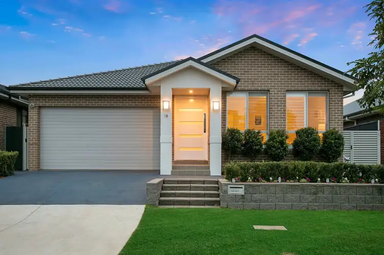 18 Leffler Street, Oran Park NSW 2570