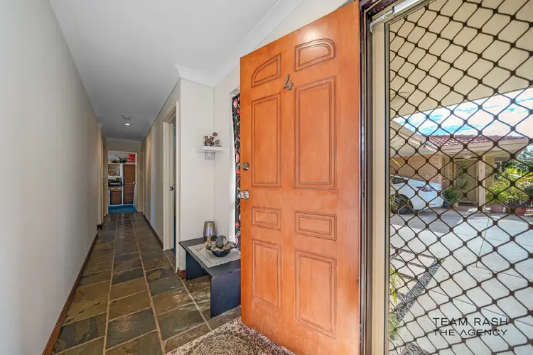 Fifth view of Homely villa listing, 4/5 Park Road, Midvale WA 6056