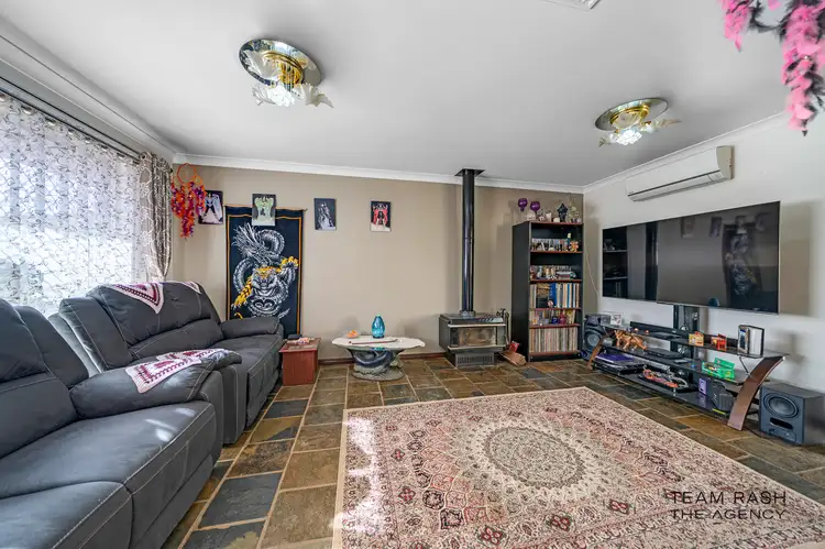 Sixth view of Homely villa listing, 4/5 Park Road, Midvale WA 6056
