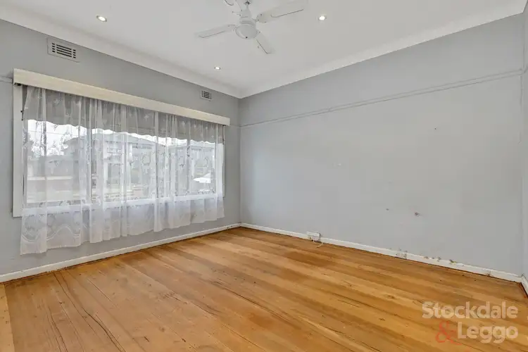 Fifth view of Homely house listing, 2 Hubert Avenue, Glenroy VIC 3046