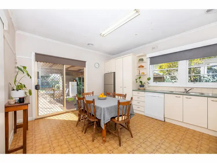 Fifth view of Homely house listing, 316 Kooba Street, North Albury NSW 2640