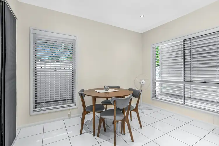 Fifth view of Homely unit listing, 2/35 Wright Street, Emerald QLD 4720