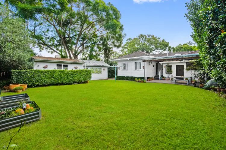 91 Rosebery Tce, Chelmer QLD 4068